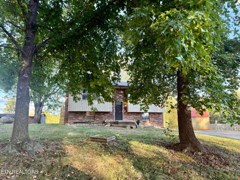 Tiny photo for 122 OPAL St, Tazewell, TN 37879 (MLS # 1318858)
