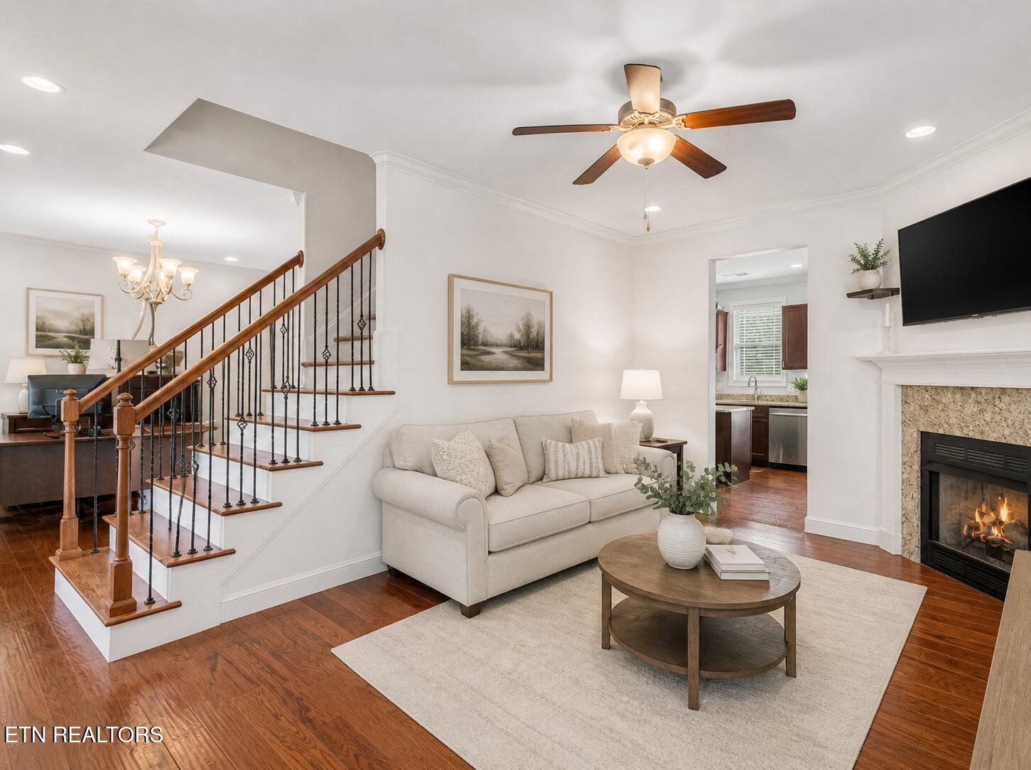 807 Galloping Lane