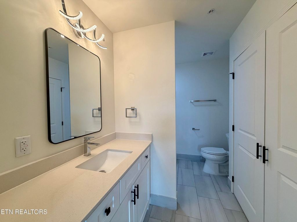 Photo of 129 Sugarfoot Way #403, Pigeon Forge, TN 37863 (MLS # 1328148)