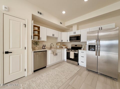 Photo of 129 Sugarfoot Way #301, Pigeon Forge, TN 37863 (MLS # 1349099)