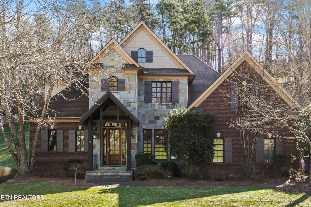 Photo of 1834 Duncan Woods Lane, Knoxville, TN 37919 (MLS # 1329531)