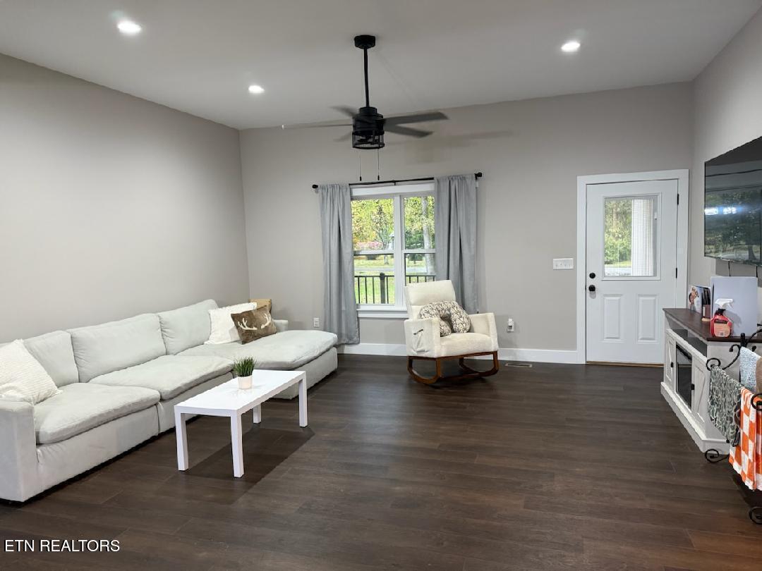 418 Old State Highway 8