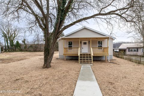 Photo of 131 Lancaster Rd, Oak Ridge, TN 37830 (MLS # 1329664)