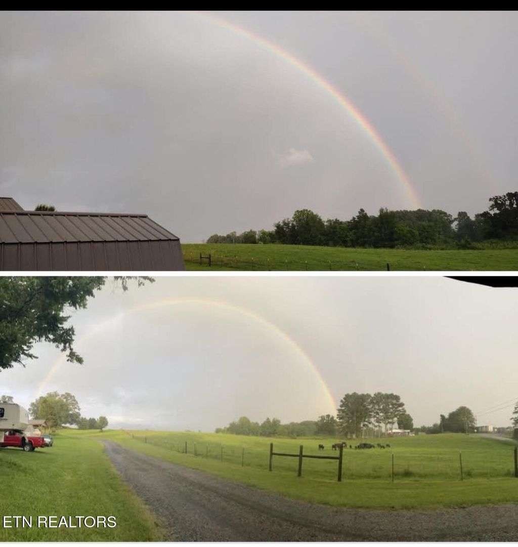 Photo of 822 Regan Rd, Strawberry Plains, TN 37871 (MLS # 1327120)