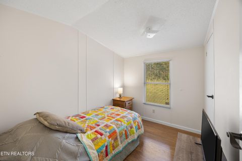 Tiny photo for 382 2nd Street St, Corryton, TN 37721 (MLS # 1322319)