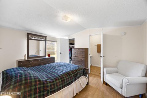 Tiny photo for 382 2nd Street St, Corryton, TN 37721 (MLS # 1322319)