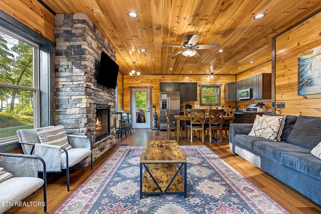 Photo of 1868 Blue Tick Way, Sevierville, TN 37876 (MLS # 1357106)