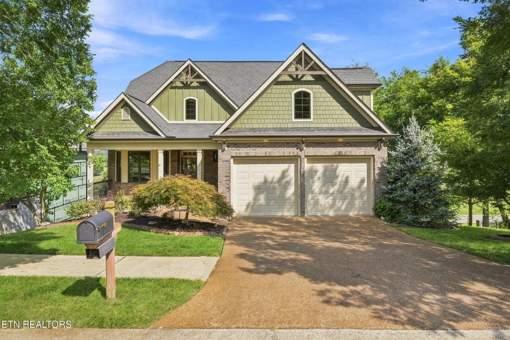 Photo of 717 Black Cove Lane, Loudon, TN 37774 (MLS # 1352783)