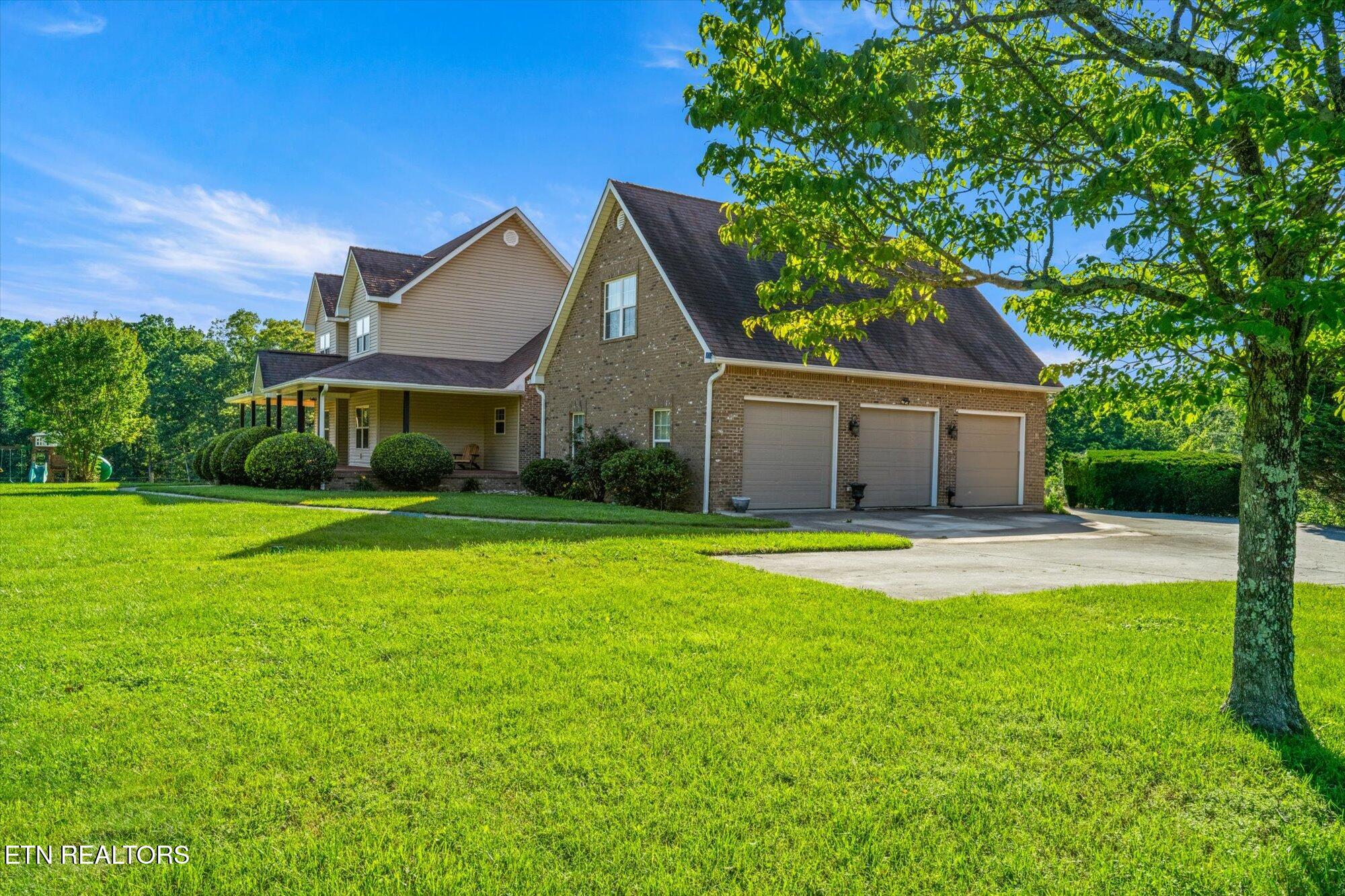 1090 Snow Hill Rd