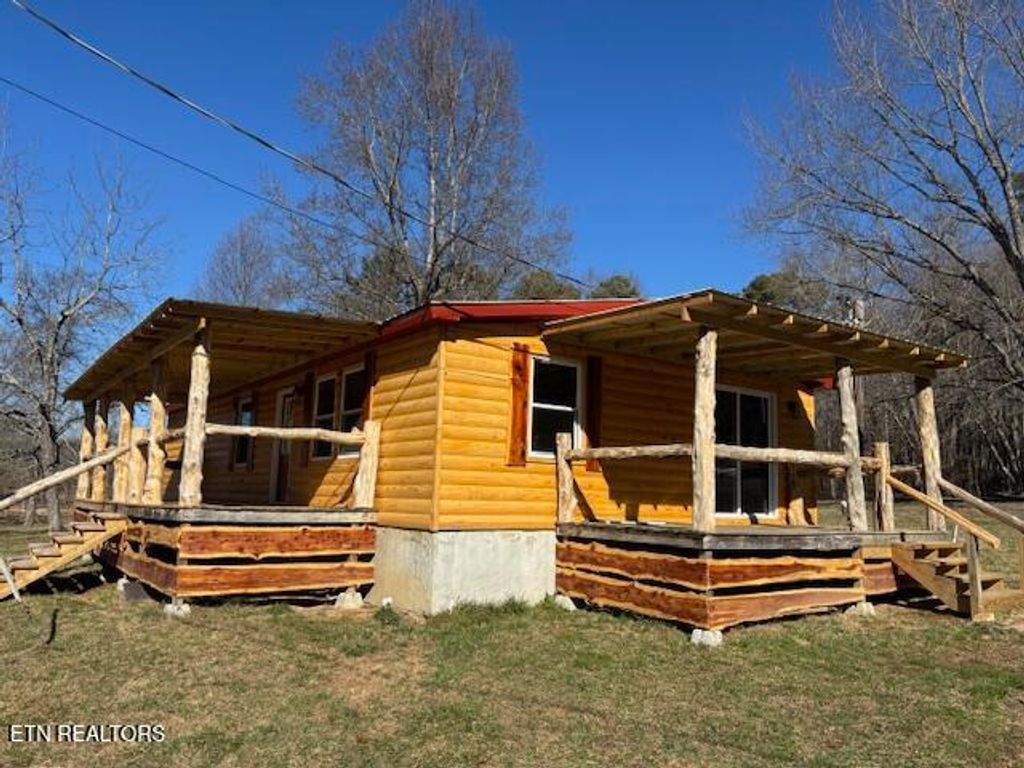 Photo of 2880 Bench Rd, Pikeville, TN 37367 (MLS # 1328374)