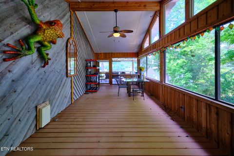Tiny photo for 817 Lakewood Drive, Jefferson City, TN 37760 (MLS # 1343128)
