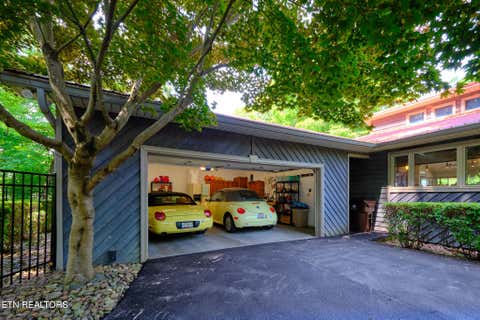 Tiny photo for 817 Lakewood Drive, Jefferson City, TN 37760 (MLS # 1343128)