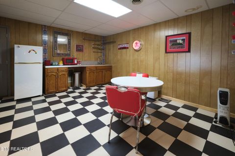 Tiny photo for 817 Lakewood Drive, Jefferson City, TN 37760 (MLS # 1343128)