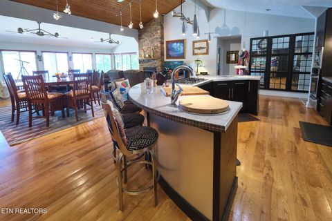 Tiny photo for 817 Lakewood Drive, Jefferson City, TN 37760 (MLS # 1343128)
