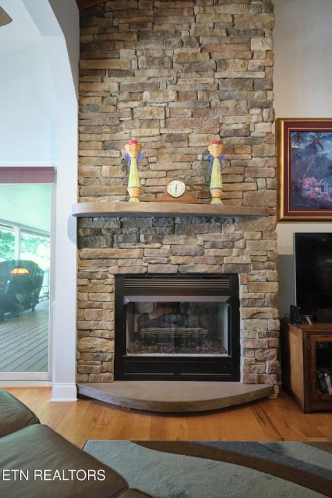 Tiny photo for 817 Lakewood Drive, Jefferson City, TN 37760 (MLS # 1343128)