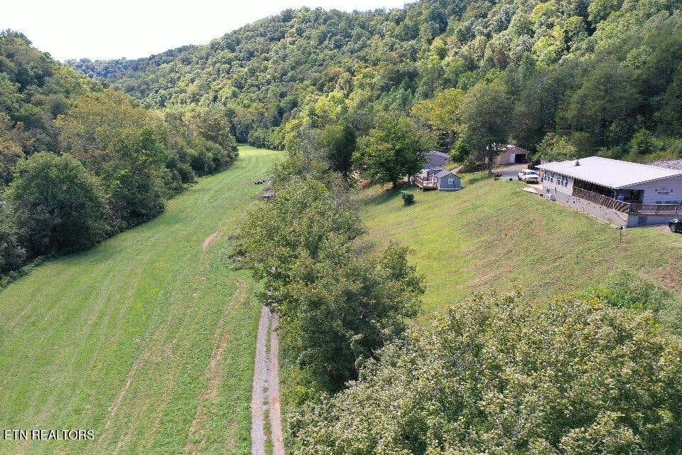 Photo of 1418 Gulley River Rd, Harrogate, TN 37752 (MLS # 1351469)