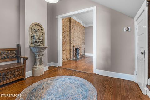 Tiny photo for 105 W 5Th Ave, Knoxville, TN 37917 (MLS # 1335770)