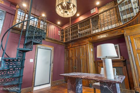 Tiny photo for 105 W 5Th Ave, Knoxville, TN 37917 (MLS # 1335770)