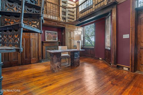 Tiny photo for 105 W 5Th Ave, Knoxville, TN 37917 (MLS # 1335770)