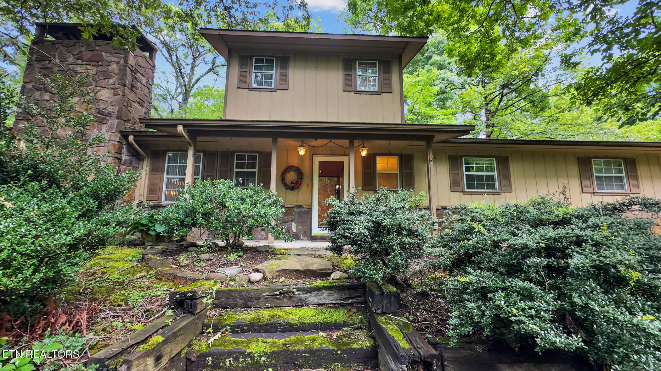 413 Hickory Tree Hollow Rd