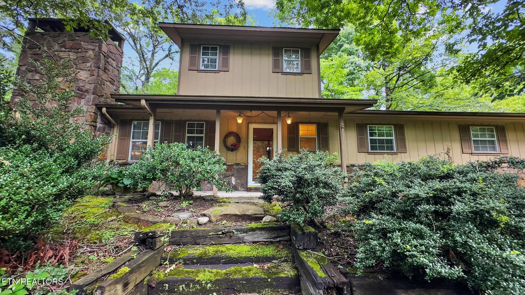 Photo of 413 Hickory Tree Hollow Rd, Sevierville, TN 37876 (MLS # 1309614)