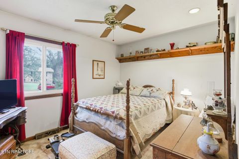 Tiny photo for 925 Kevin Rd, Knoxville, TN 37923 (MLS # 1318181)