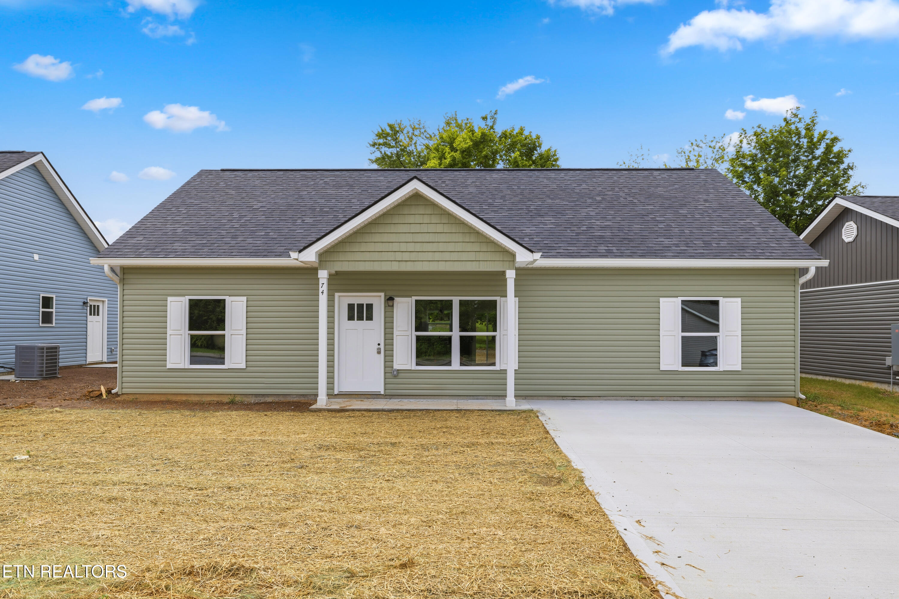 Photo 1 of 24 — 7437 Cascade Meadows Way, Knoxville, TN 37918