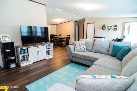 Tiny photo for 113 2nd St, Corryton, TN 37721 (MLS # 1338908)