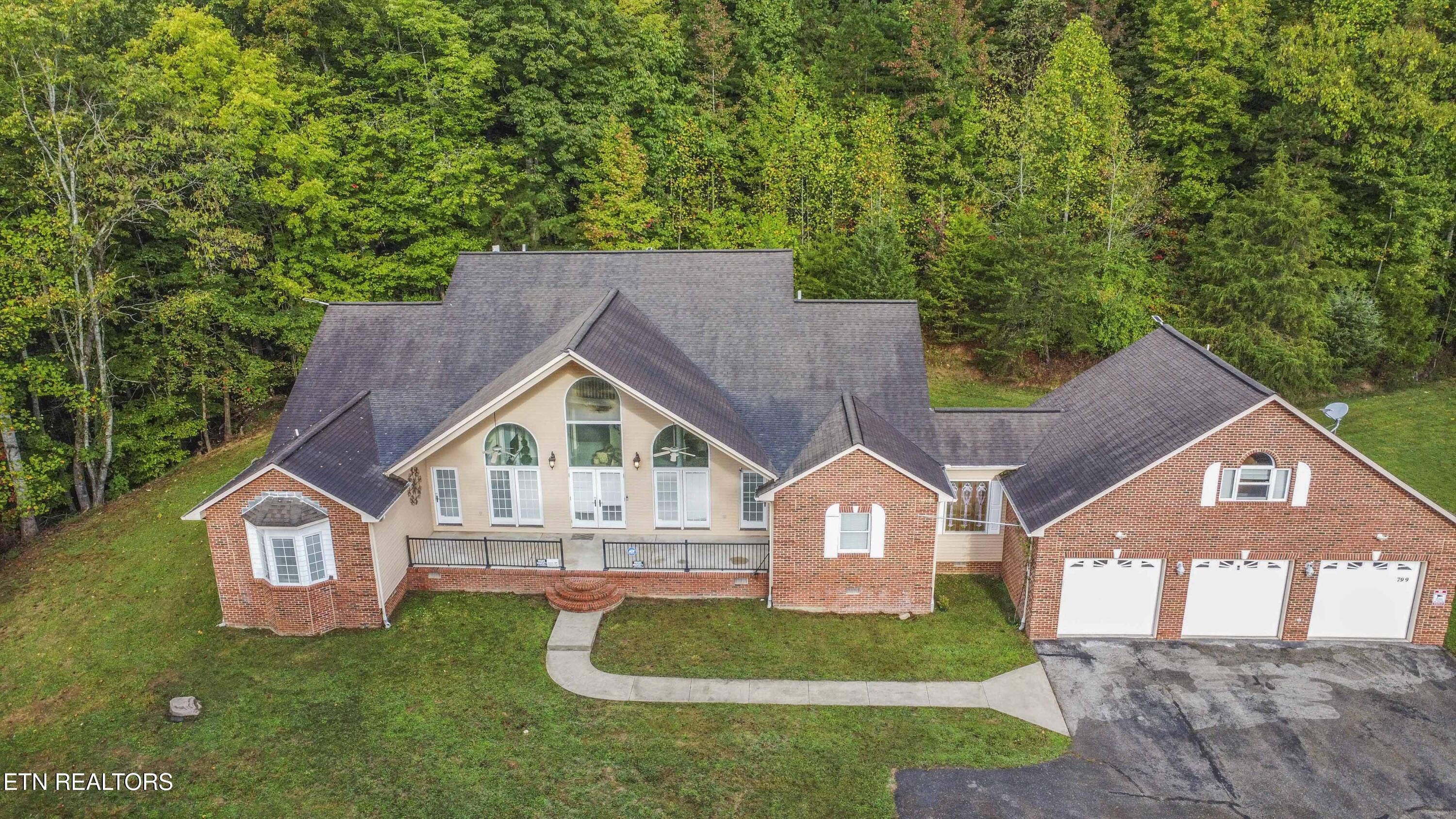 799 Twin Hills Lane