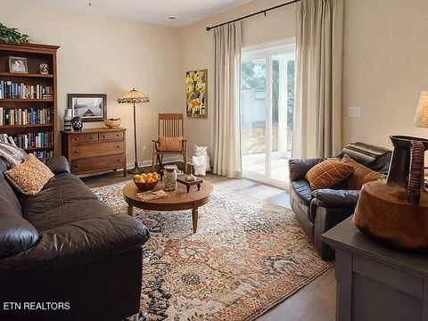 Tiny photo for 104 Marion Rd, Oak Ridge, TN 37830 (MLS # 1332661)