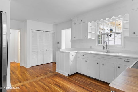 Tiny photo for 4300 Fulton Drive, Knoxville, TN 37918 (MLS # 1349958)