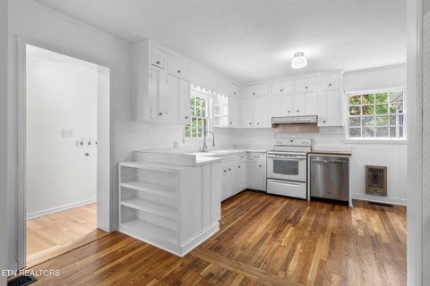 Tiny photo for 4300 Fulton Drive, Knoxville, TN 37918 (MLS # 1349958)