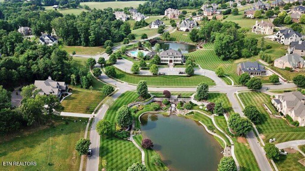 Photo of 12908 Farmgate Lane, Knoxville, TN 37934 (MLS # 1293284)