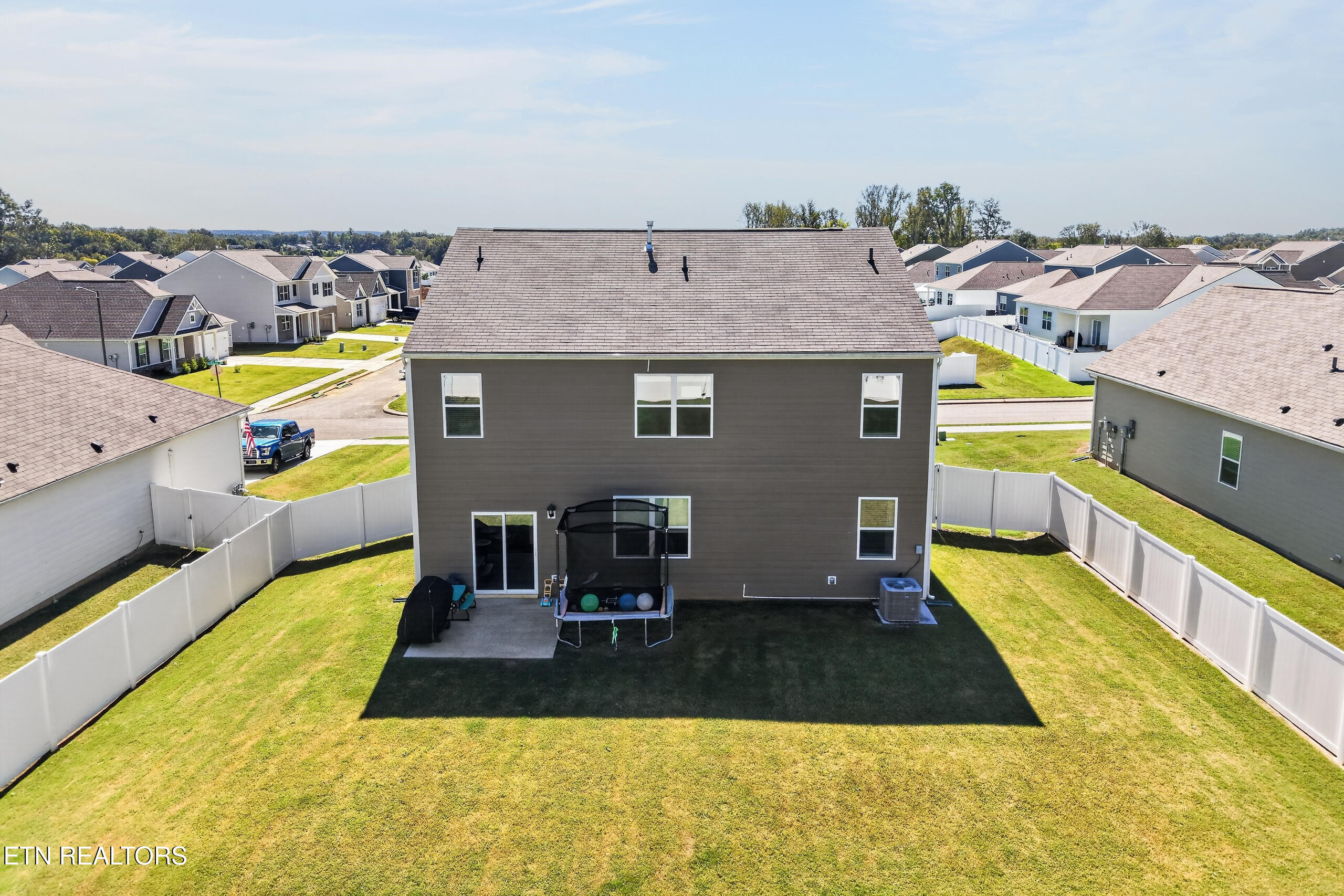 218 Crossgrain Rd