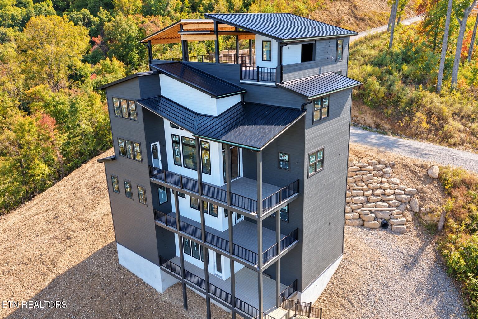 2860 Red Sky Drive