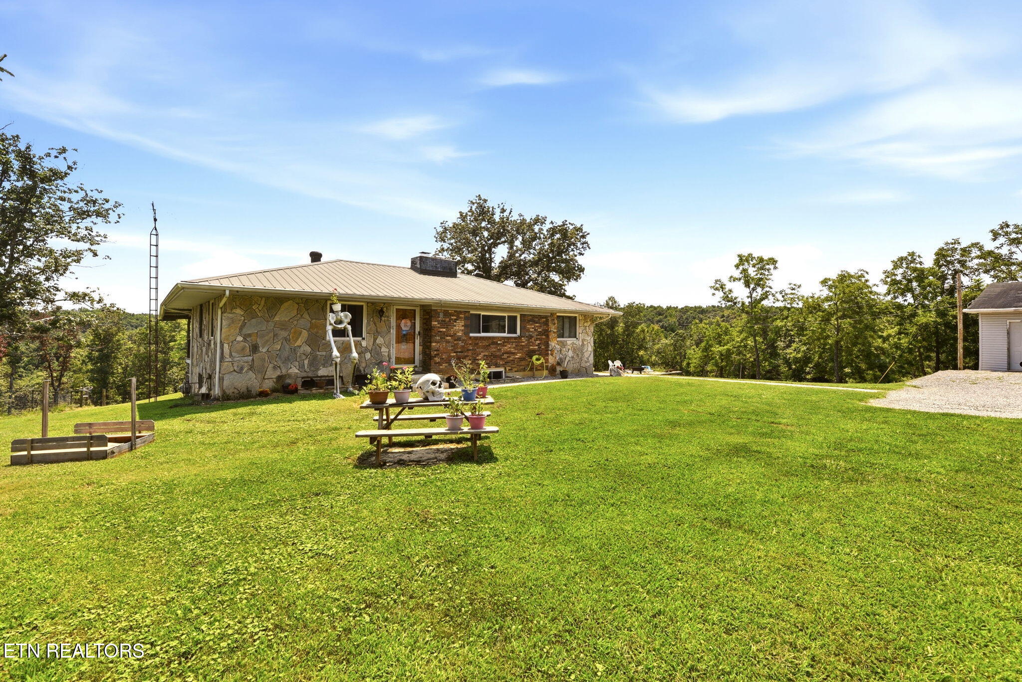 798 Christenson Rd