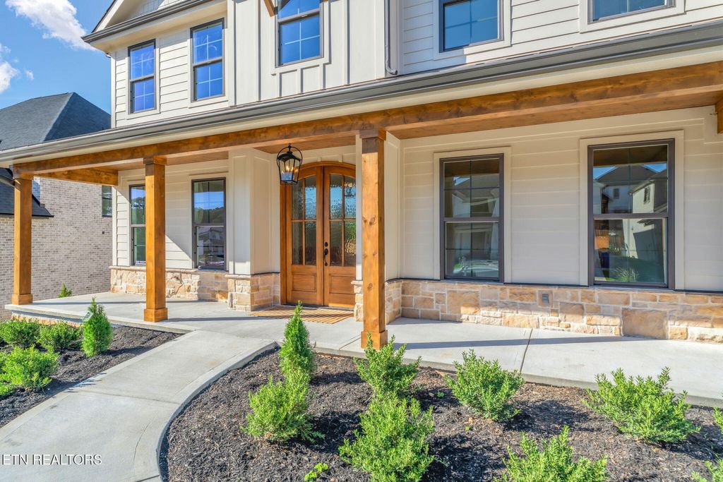 Photo of 9165 Heritage Ridge Lane, Lot 7 Ln, Knoxville, TN 37922 (MLS # 1317162)