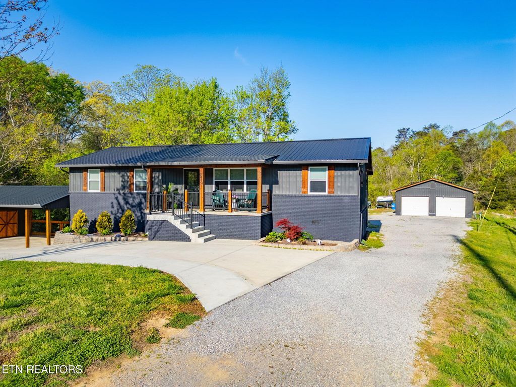 Photo of 6414 Pine Grove Rd, Knoxville, TN 37914 (MLS # 1336530)