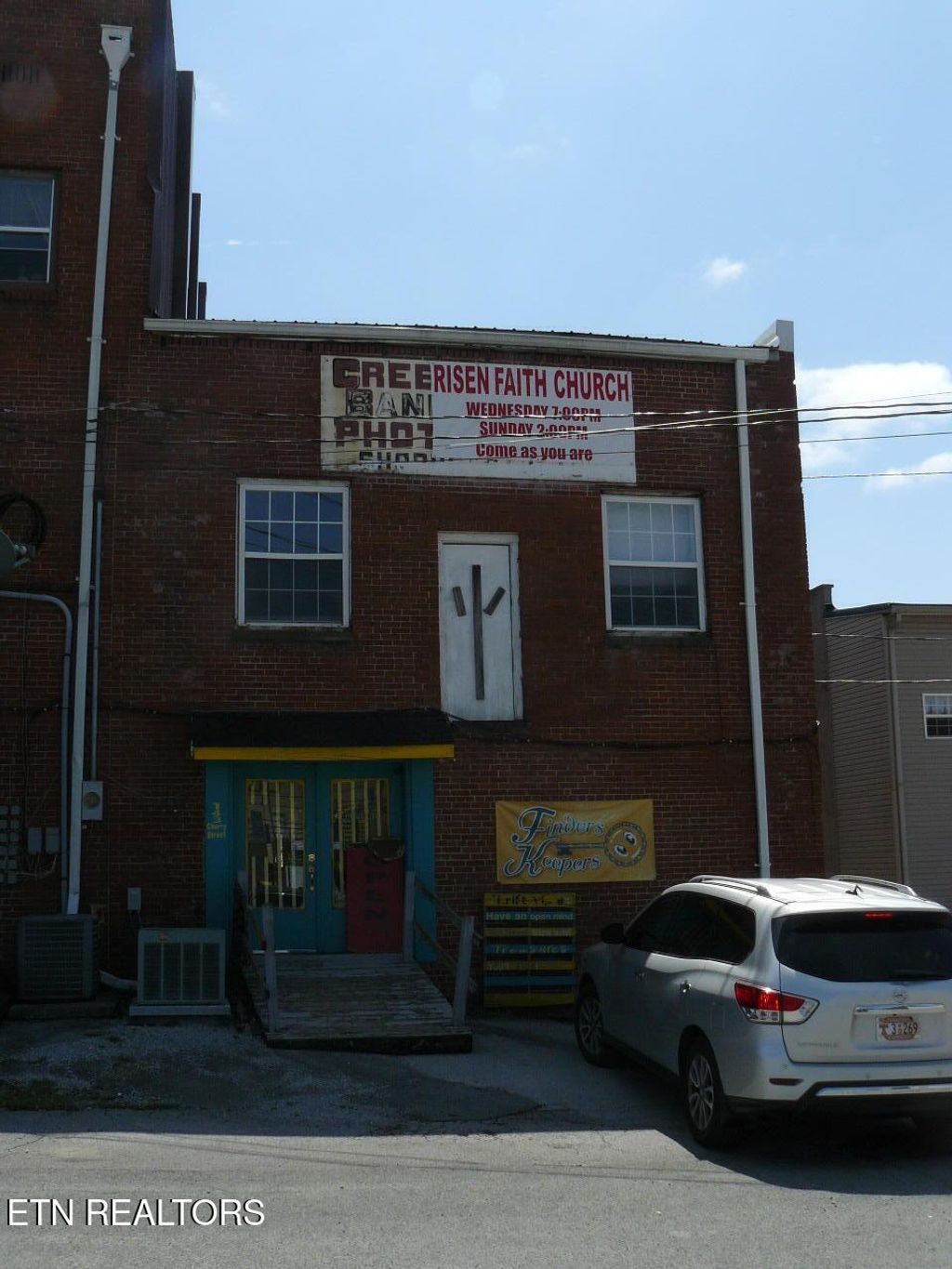 Photo of 130 Main St, New Tazewell, TN 37825 (MLS # 1296760)