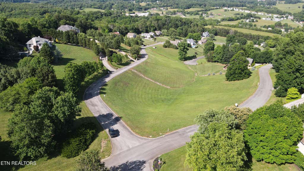 Photo of 24 Bentwood Drive, Kodak, TN 37764 (MLS # 1348695)