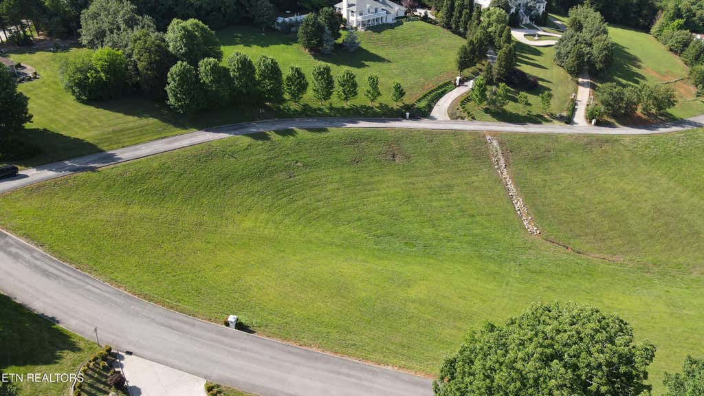 Photo of 24 Bentwood Drive, Kodak, TN 37764 (MLS # 1348695)