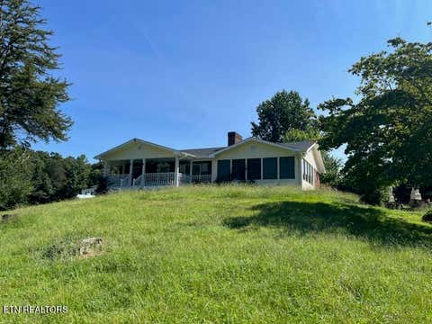 Photo of 134 Old Pinecrest Rd, Jacksboro, TN 37757 (MLS # 1352946)