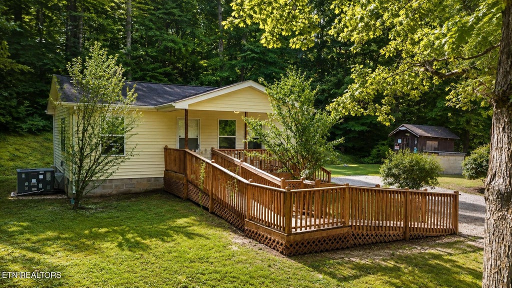 Photo of 8657 Buffalo Rd, Oneida, TN 37841 (MLS # 1354350)