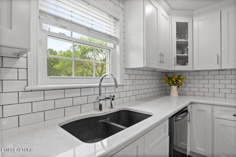Tiny photo for 756 Old Lake City Hwy Hwy, Rocky Top, TN 37769 (MLS # 1325295)