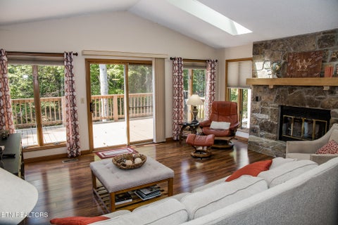 Tiny photo for 193 Meadowview Drive, Crossville, TN 38558 (MLS # 1356023)