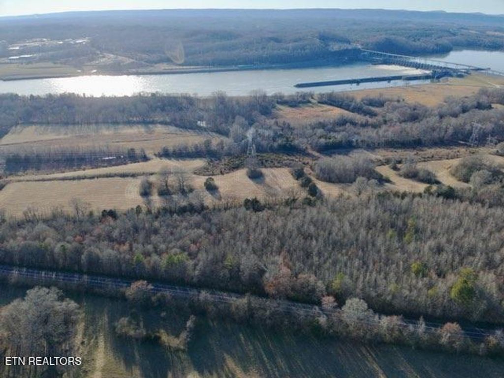 Photo of 17 Highway 304, Decatur, TN 37322 (MLS # 1294741)