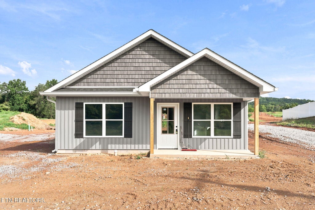Photo of 9 Blockhouse Valley Rd, Clinton, TN 37716 (MLS # 1352205)