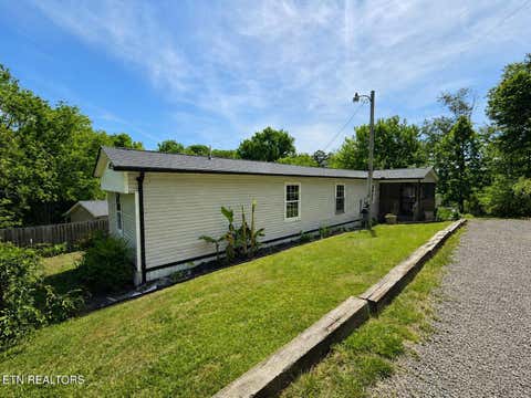 Photo of 221 Elm Grove St, Loudon, TN 37774 (MLS # 1350622)