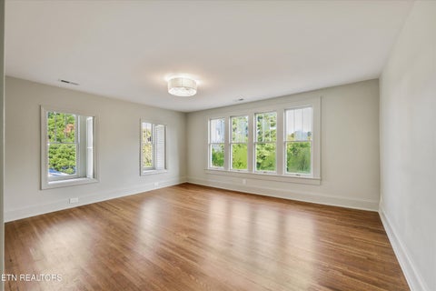 Tiny photo for 2036 Spence Place, Knoxville, TN 37920 (MLS # 1356031)