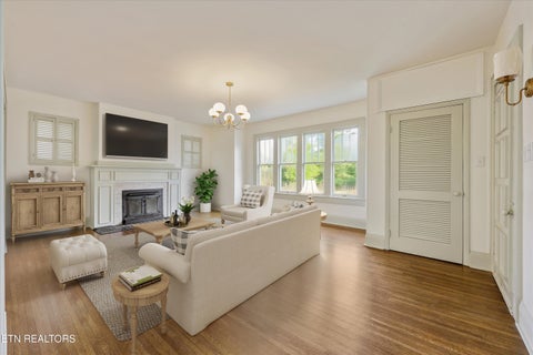 Tiny photo for 2036 Spence Place, Knoxville, TN 37920 (MLS # 1356031)